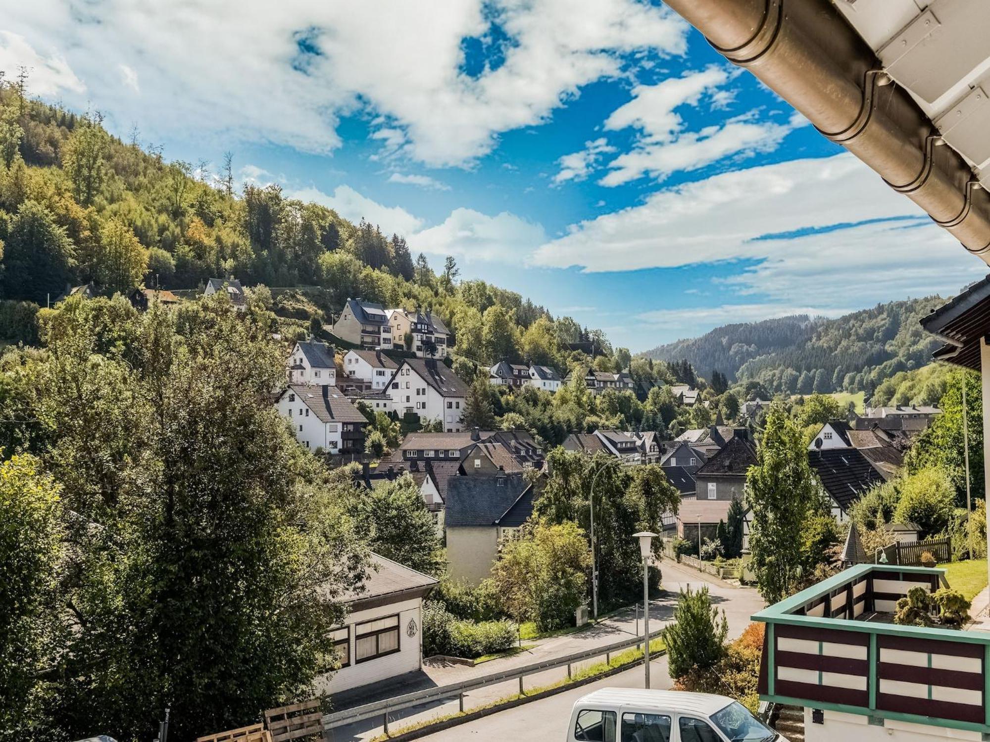 Modern Apartment In Schwalefeld With Garden ヴィリンゲン エクステリア 写真