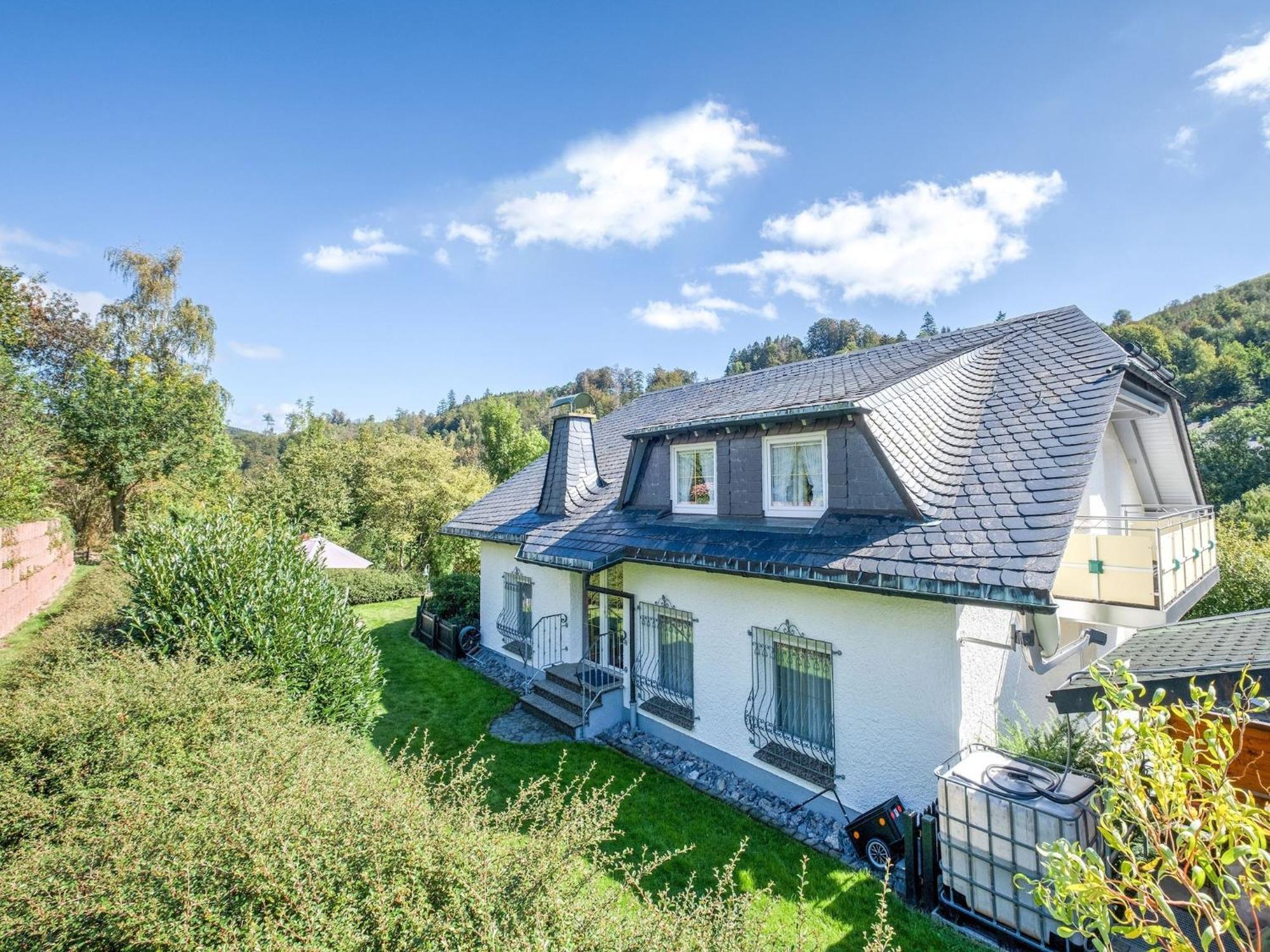 Modern Apartment In Schwalefeld With Garden ヴィリンゲン エクステリア 写真